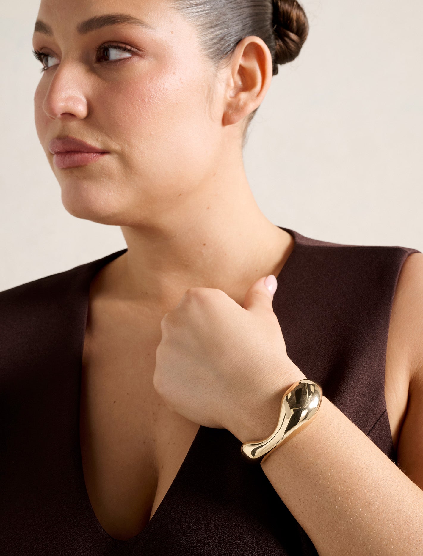 Forever New Women's Signature Jocelyn Molten Cuff Bracelet in Gold