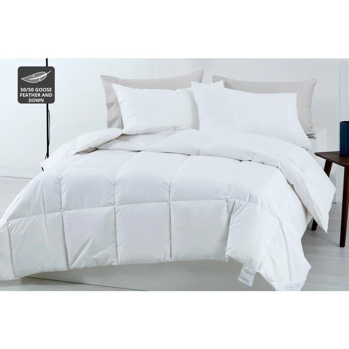 Onkaparinga Goose Feather & Down 50/50 Quilt - King