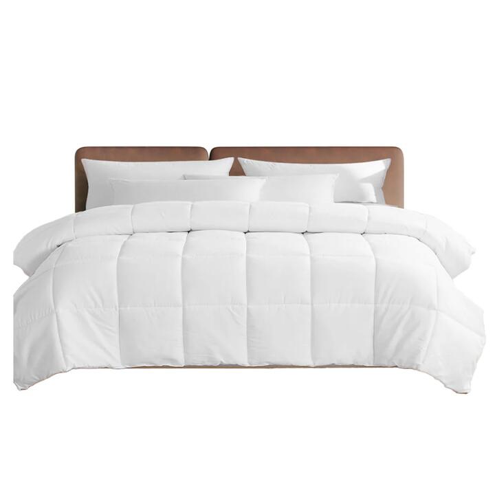 Single Renewable Fiber Quilt | Soft, All Season, and Hypoallergenic - White (400 GSM)