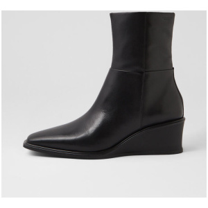 Aino Wedge Black Leather Ankle Boots