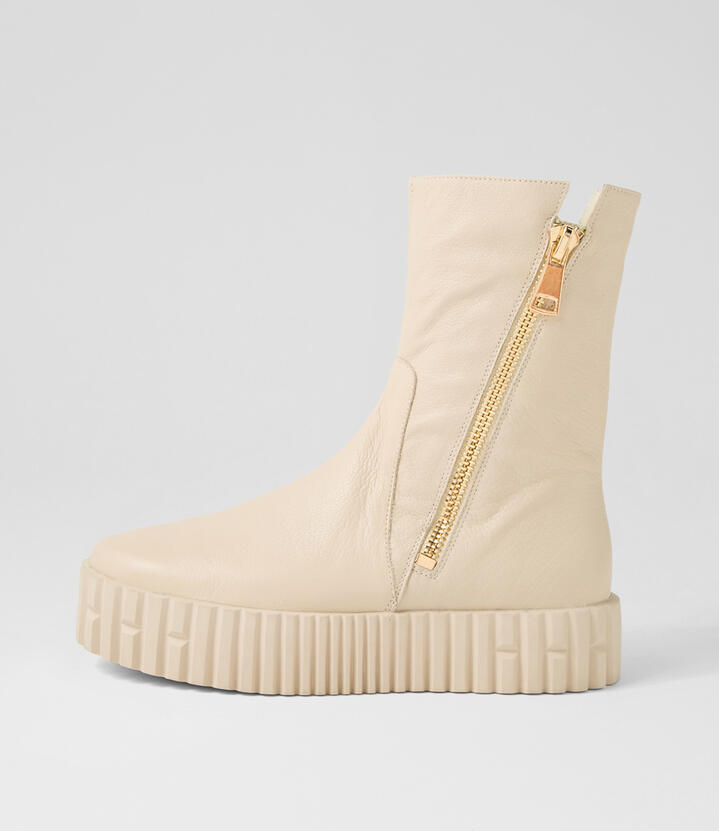 Bluma Vanilla Leather Ankle Boots