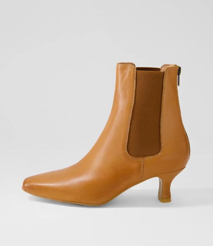 Capeyas Tan Leather Ankle Boots