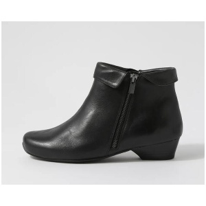 Cathal Xw Black Leather Ankle Boots