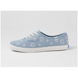 Champion Canvas Heart Emb Canvas Sneakers