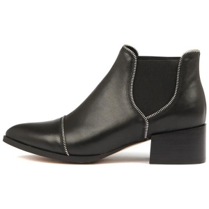 Diesels Black Leather Ankle Boots