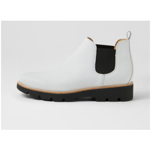 Draria Winter White Black Leather Chelsea Boots