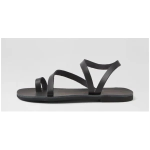 Epione Black Leather Sandals