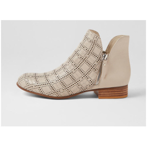 Feray Vanilla Leather Ankle Boots