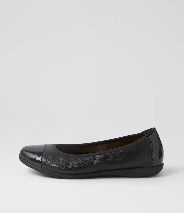 Hallies Black Patent Leather Flat Shoes