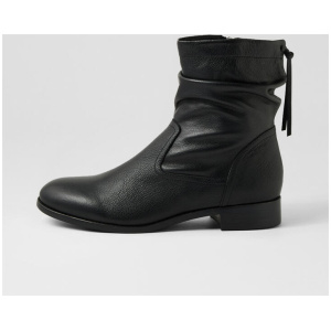 Newelos Black Leather Ankle Boots