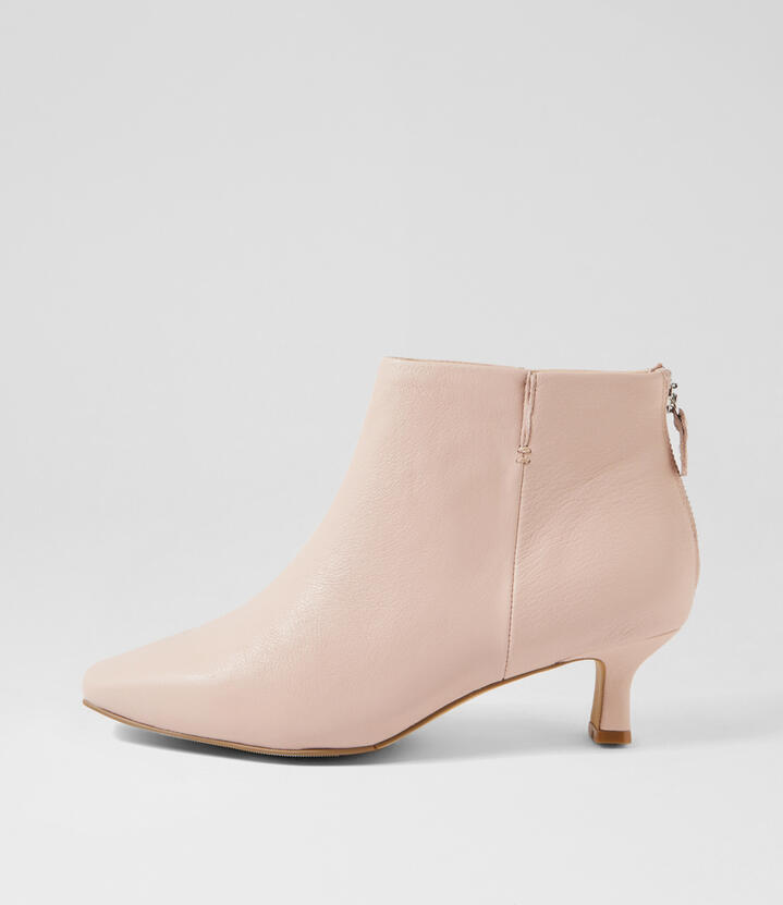 Oliviah Xw Nude Leather Ankle Boots