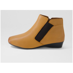 Raelynn New Tan Leather Ankle Boots