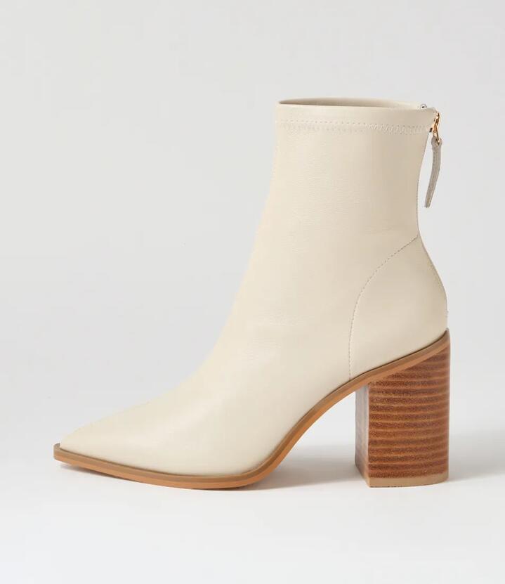 Saylor Oat Leather Ankle Boots