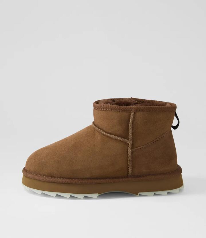 Sharky Micro Oak Sheepskin Ankle Boots