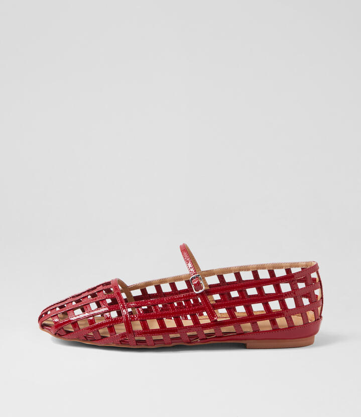 Taints Bordeaux Patent Leather Flat Shoes