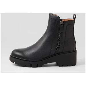 Umee Black Leather Ankle Boots