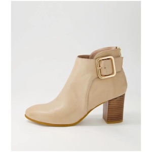 Umost Camel Leather Ankle Boots