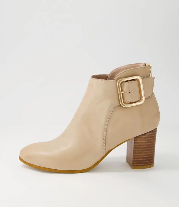 Umost Camel Leather Ankle Boots