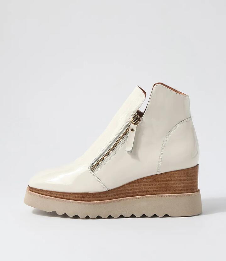Waisy Ivory Nat Almond Patent Ankle Boots