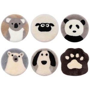 AUSTRALIAN SHEPHERD® Round Australian Sheepskin Wool Cushion - Snoopy / One Size