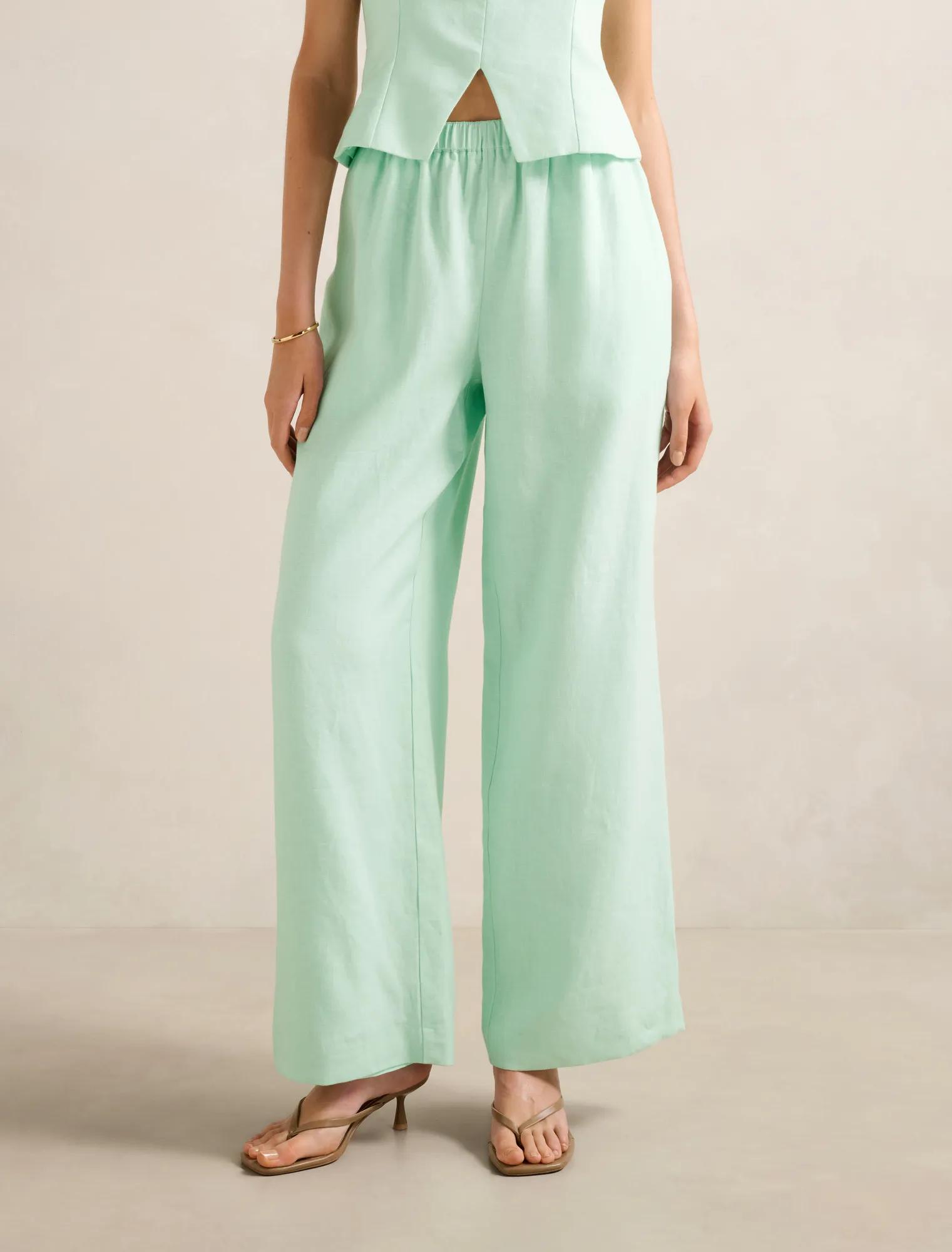 Forever New Women's Ally Linen Elastic Wide Leg Pants in Mint Set
