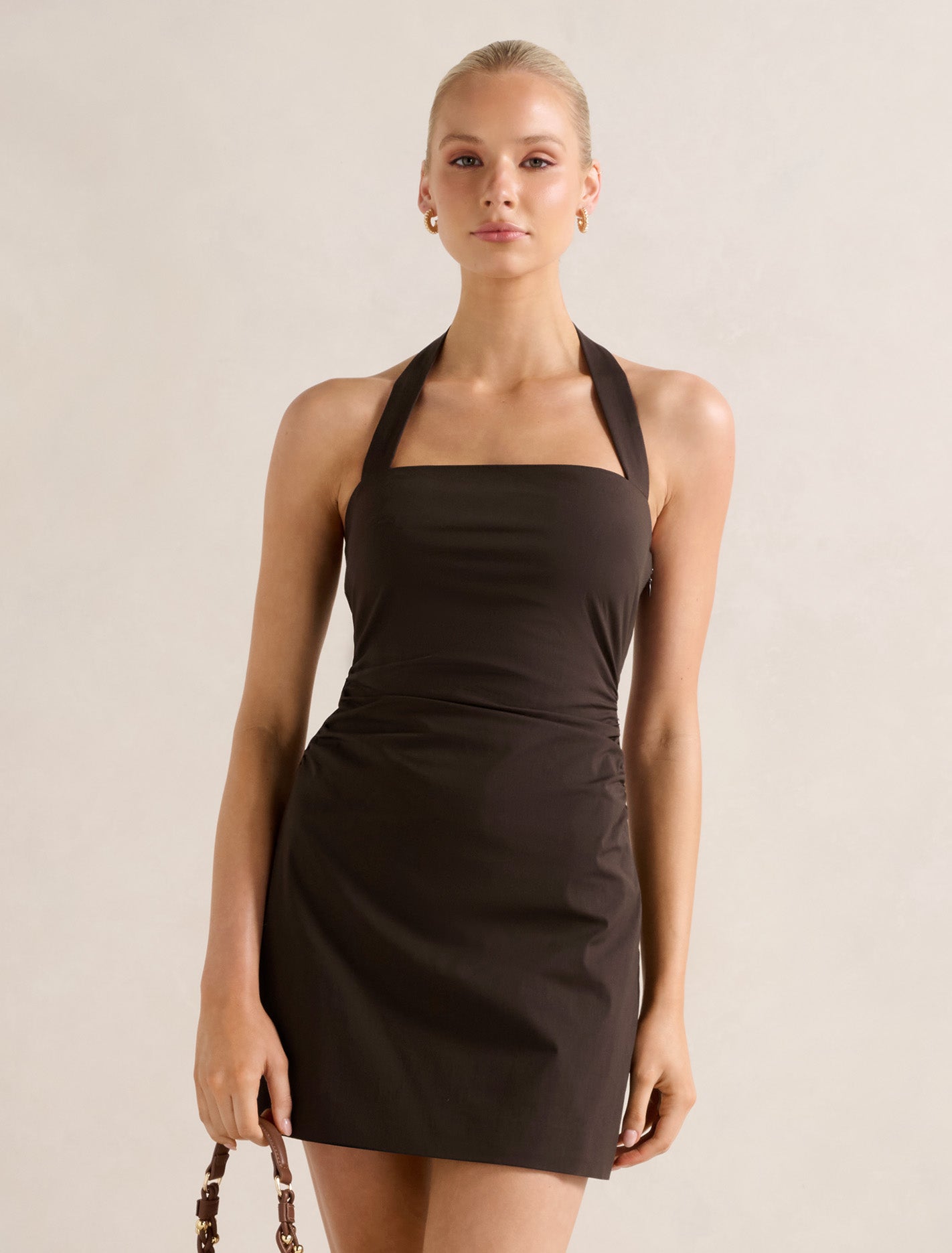 Forever New Women's Imogen Stretch Cotton Halter Mini Dress in Chocolate Mousse