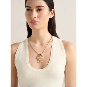 Forever New Women's Signature Shelby Pendant Necklace in Gold