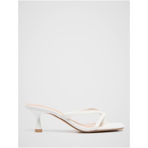 Forever New Women's Tammy Toe Thong Heeled Sandals in White
