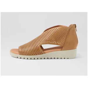 Mutan Dark Tan Almond Leather Sandals