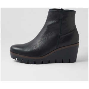 Nish Navy Leather Ankle Boots