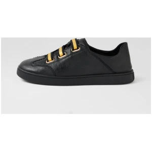 Niva Black Leather Sneakers