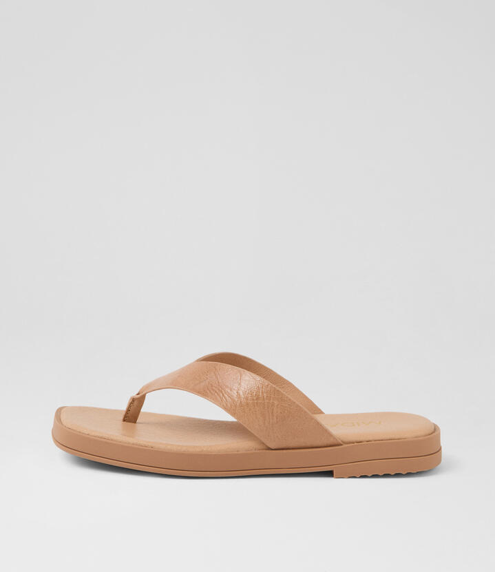 Tiamo Cappuccino Leather Thongs