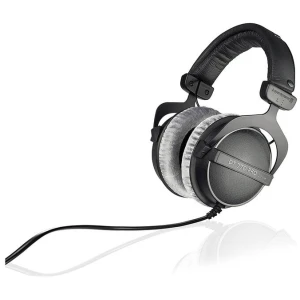 Beyerdynamic DT 770 PRO 250 Ohm Closed Studio Headphones - Black