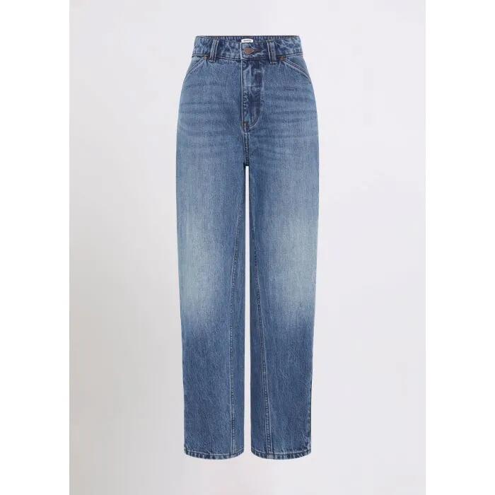 Danielle Barrel Leg Jean