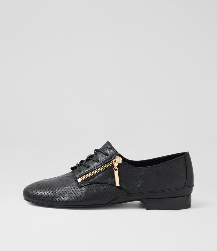 Enka W Black Leather Flat Shoes