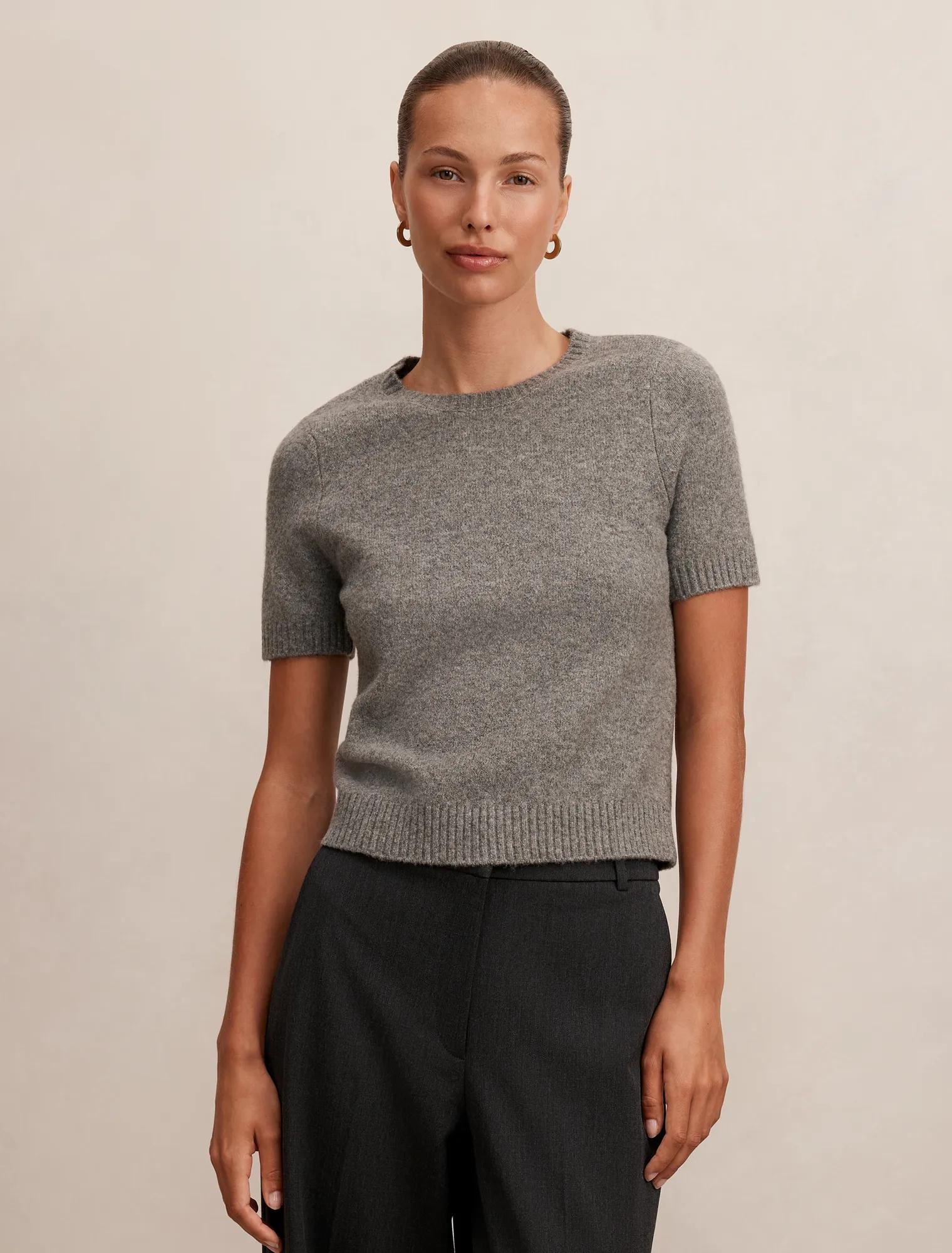 Forever New Women's Lucy Knitted Tee Shirt in Charcoal