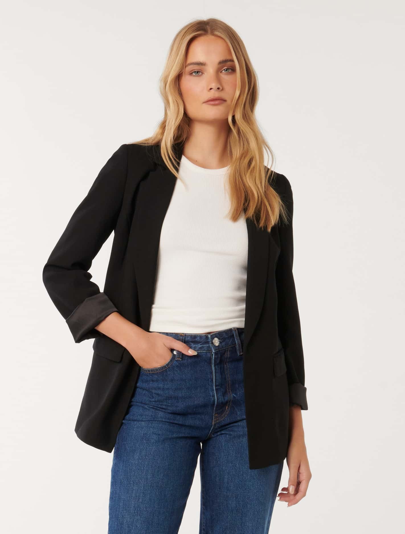 Forever New Women's Mason Boyfriend Blazer Jacket in Black