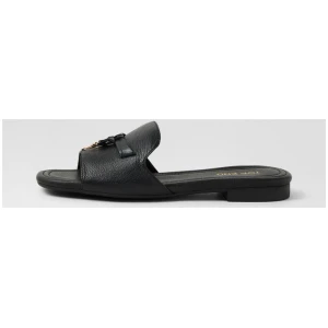 Nolles Black Leather Slides