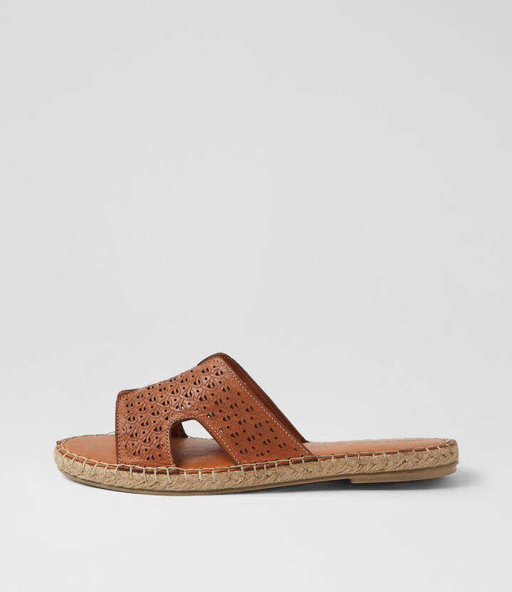 Piksy Tan Leather Slides