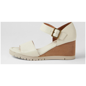 Teeger Cream Leather Sandals