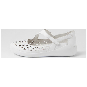 Yully Xf White Leather Flat Shoes