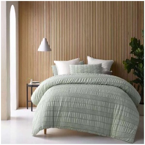 Accessorize Seersucker Quilt Cover Set