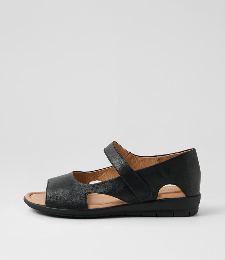 Fleure Black Leather Sandals