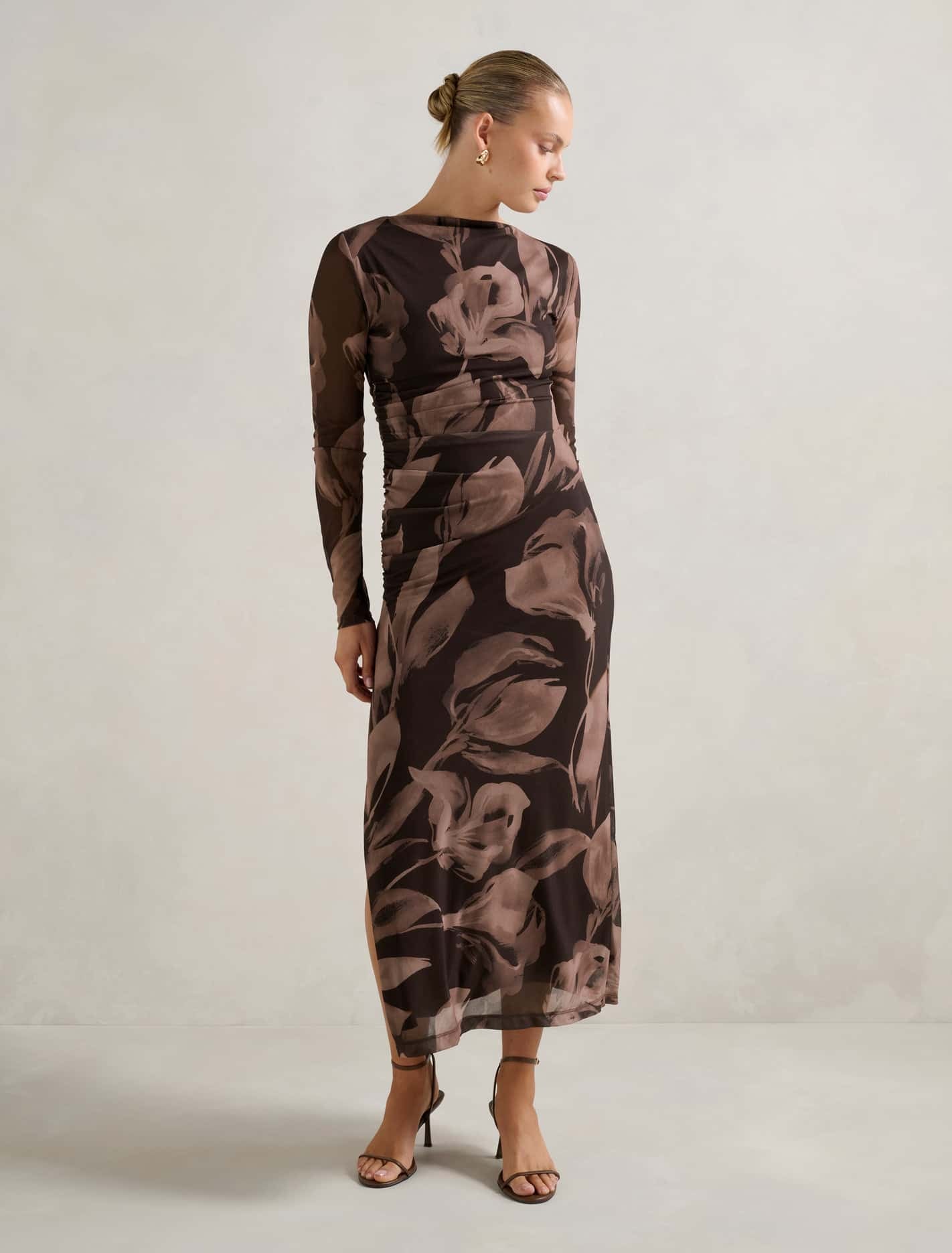 Forever New Women's Alannah Mesh Long Sleeve Midi Dress in Barkley Floral