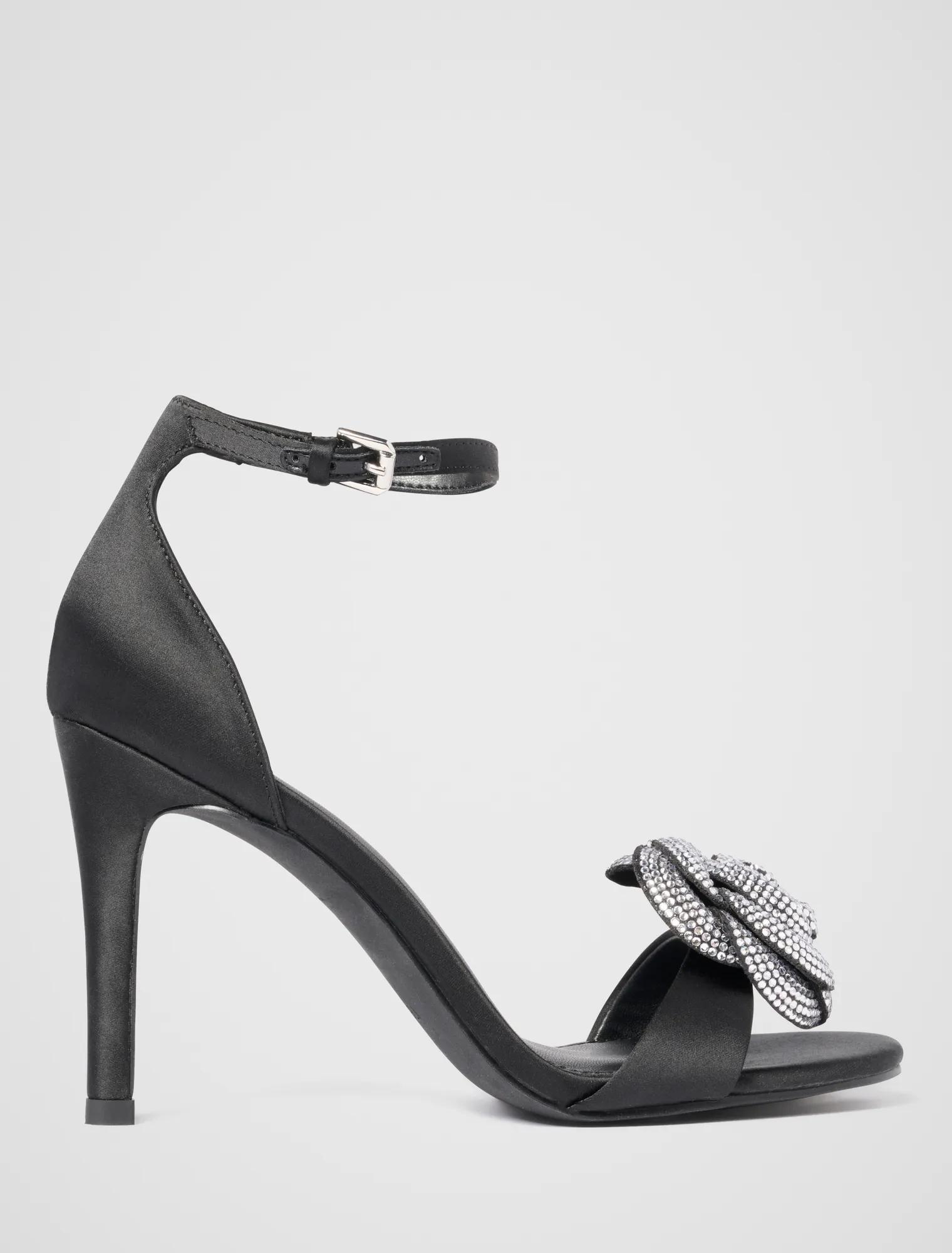 Forever New Women's Joanna Jewelled Flower Sandals in Black