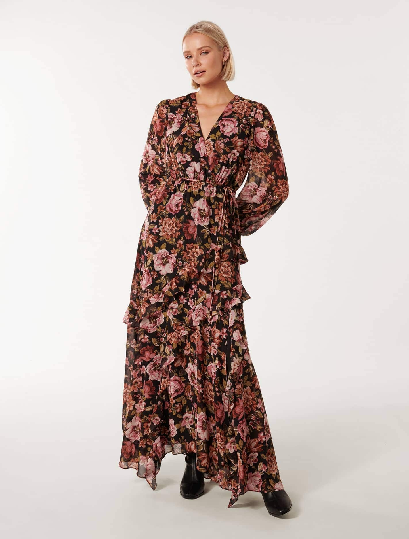 Forever New Women's Maria Ruffle Midi Dress in Black Delphi Floral