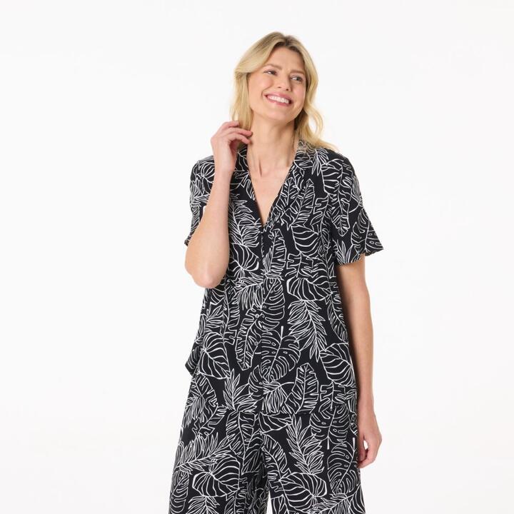 Khoko Collection Women's Botanical Print Resort Shirt