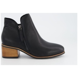 Khoko Smart Women's Maddy Ankle Boot with Side Zip